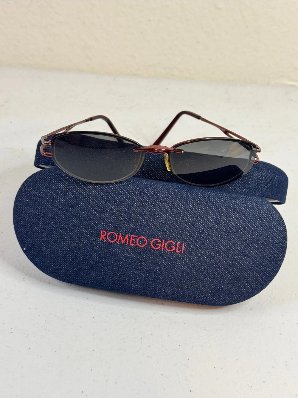 Romeo Gigli Oval glasses and clip on Sunglasses in Burgundy with Black Lenses